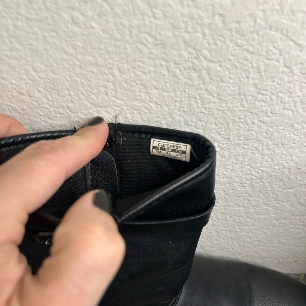 Carter's Size 2 Girl Black zip up boots buckel detail